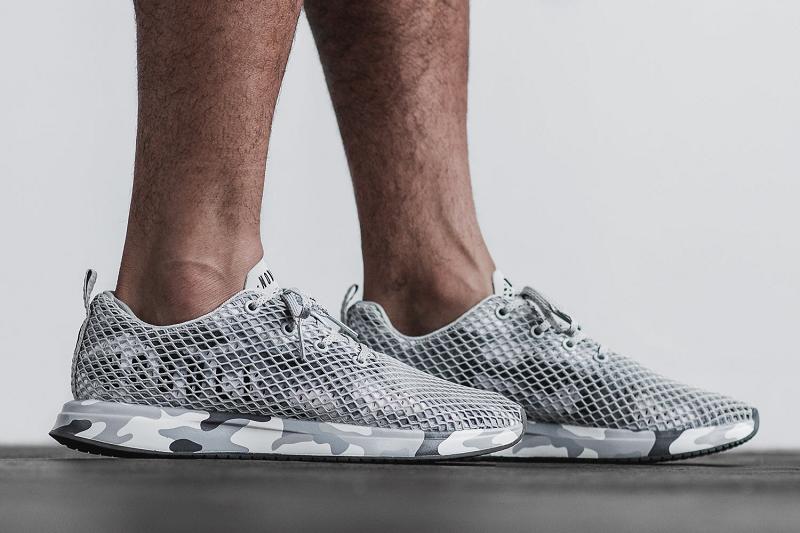 Men's Nobull Arctic Camo Mesh Running Shoes Grey | SG C1978T